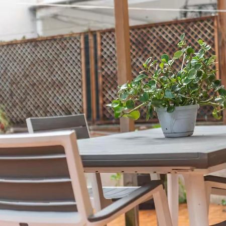 Large Garden Apartment Rome Luaran gambar